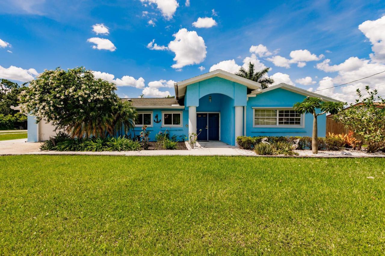 New! Dock Canal Family Home W/Pool & Gulf Access! 北迈尔斯堡 外观 照片